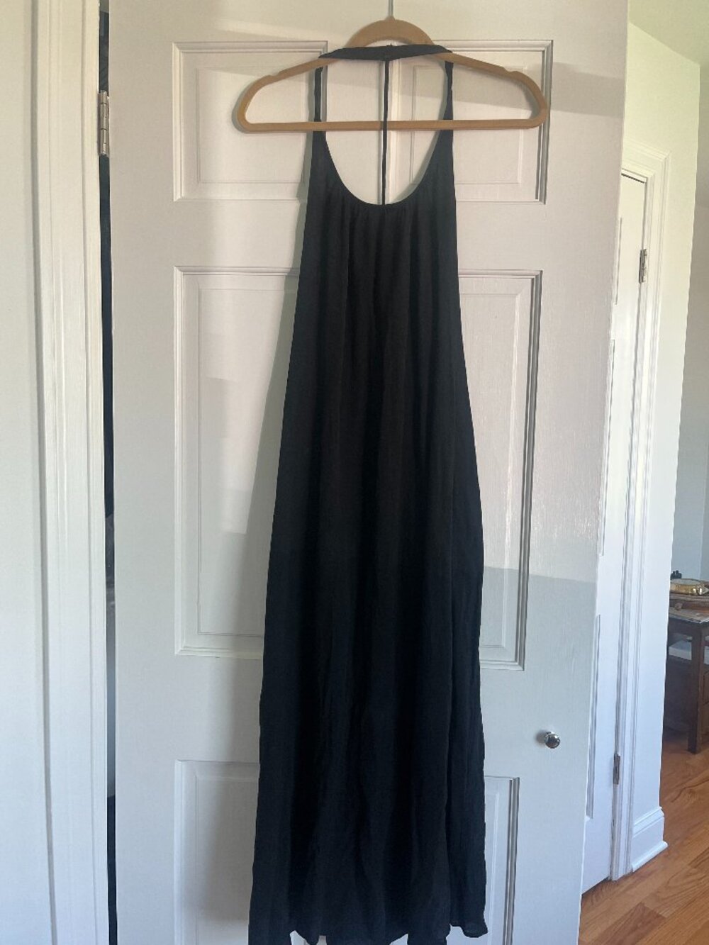 9 Seed Halter Maxi Dress Brand: 9 Seed - Size: One Size - Black